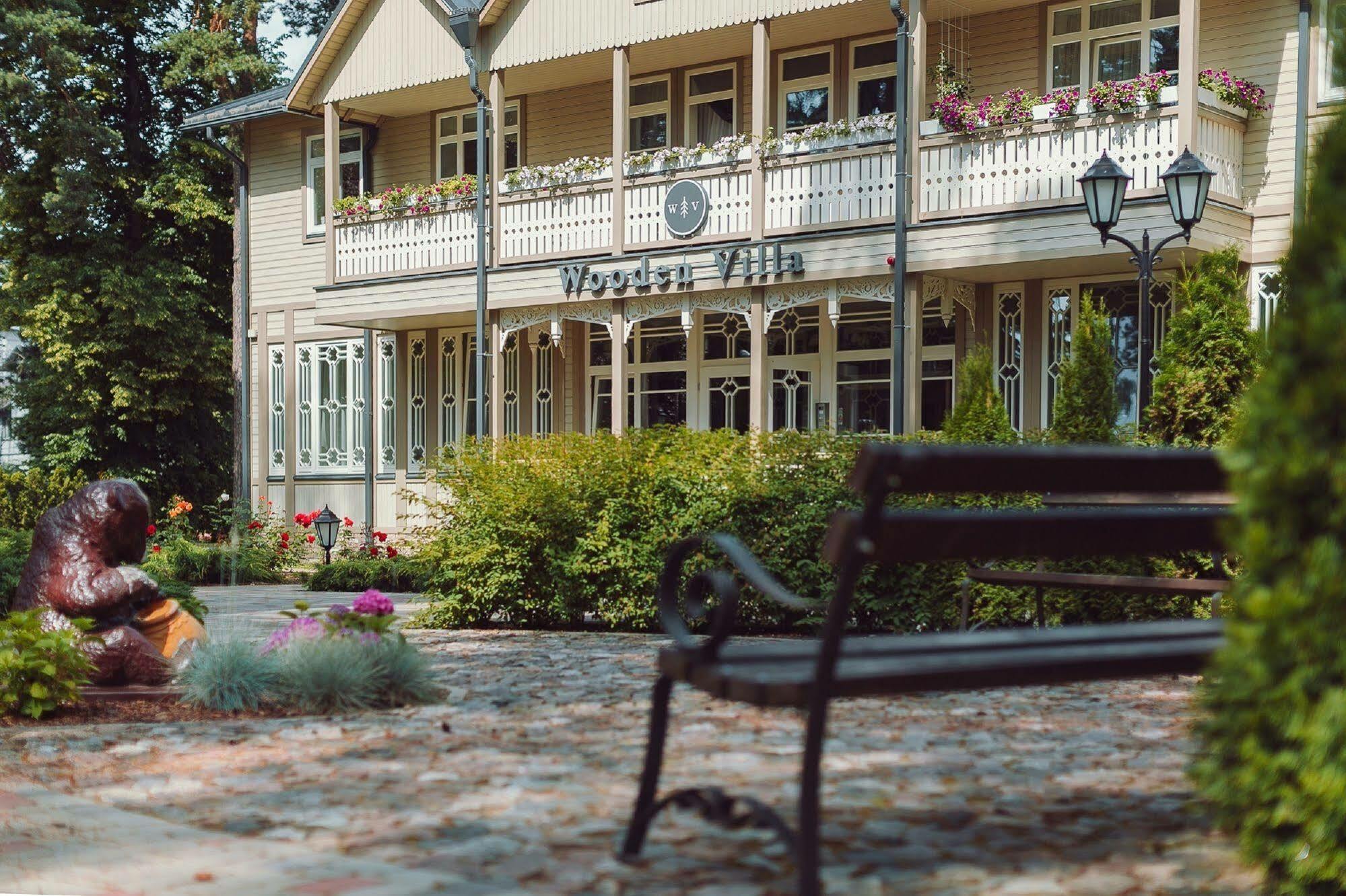 Wooden Villa Apartments Jūrkalne Exterior foto